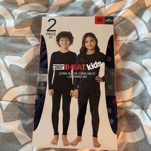 32 Degrees Kids Thermal Base Layer Set Navy Snowflake Size M